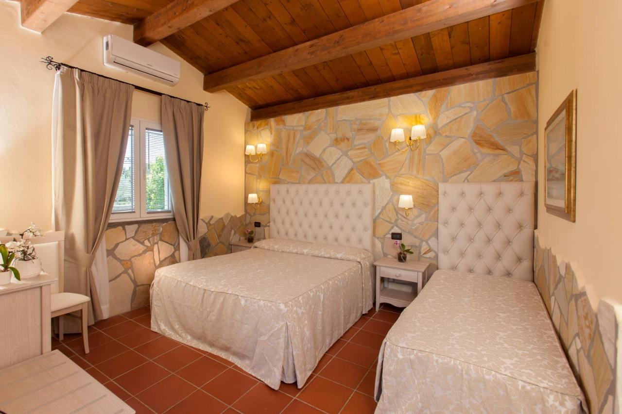 Fattoria Maremmana Aparthotel Marina di Grosseto Exterior photo
